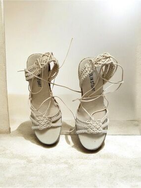 Colin Stuart Cream Braided Lace-Up Sandals with Ankle Wrap